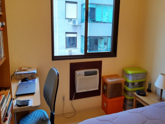Imagem Apartamento com 2 Quartos à Venda, 57 m² em Menino Deus - Porto Alegre Imagem Apartamento com 2 Quartos à Venda, 57 m² em Menino Deus - Porto Alegre