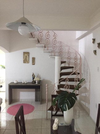 Imagem Sobrado com 3 Quartos à Venda, 211 m² em Centro - Poá Imagem Sobrado com 3 Quartos à Venda, 211 m² em Centro - Poá