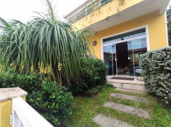 Imagem Casa de Condomínio com 4 Quartos à Venda, 232 m² em Peró - Cabo Frio Imagem Casa de Condomínio com 4 Quartos à Venda, 232 m² em Peró - Cabo Frio