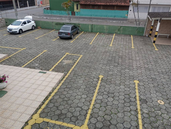 Imagem Kitnet à Venda, 34 m² em Caiçara - Praia Grande Imagem Kitnet à Venda, 34 m² em Caiçara - Praia Grande
