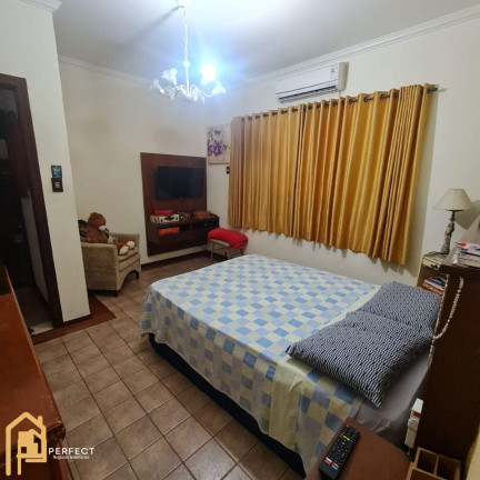 Imagem Casa com 5 Quartos à Venda, 300 m² em Independência - Taubaté