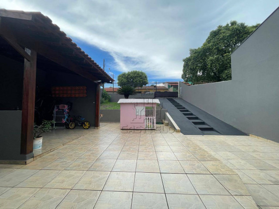 Imagem Casa com 3 Quartos à Venda, 100 m² em Parque Das Indústrias - Londrina Imagem Casa com 3 Quartos à Venda, 100 m² em Parque Das Indústrias - Londrina