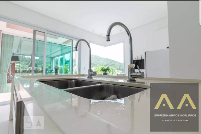 Imagem Casa com 5 Quartos à Venda, 740 m² em Alphaville - Santana De Parnaíba Imagem Casa com 5 Quartos à Venda, 740 m² em Alphaville - Santana De Parnaíba