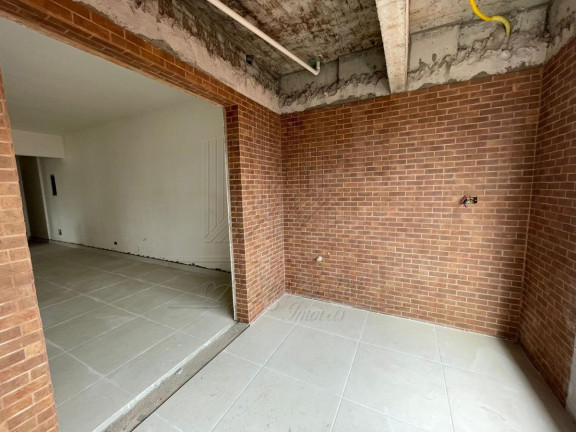 Imagem Imóvel com 2 Quartos à Venda, 72 m² em Guilhermina - Praia Grande Imagem Imóvel com 2 Quartos à Venda, 72 m² em Guilhermina - Praia Grande