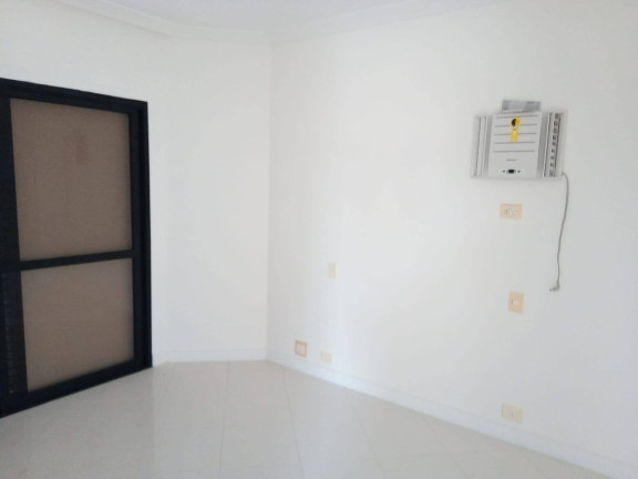 Imagem Apartamento com 4 Quartos à Venda, em Parque Enseada - Guarujá Imagem Apartamento com 4 Quartos à Venda, em Parque Enseada - Guarujá