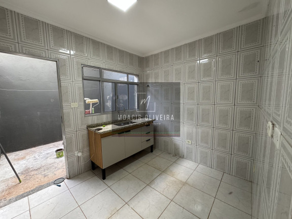 Imagem Sobrado com 2 Quartos à Venda, 58 m² em Vila Adalgisa - Ourinhos Imagem Sobrado com 2 Quartos à Venda, 58 m² em Vila Adalgisa - Ourinhos