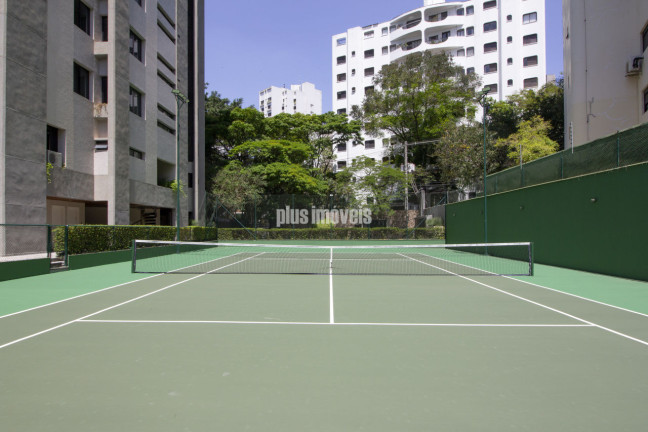 Apartamento com 4 Quartos para Alugar, 337 m² em Real Parque - São Paulo