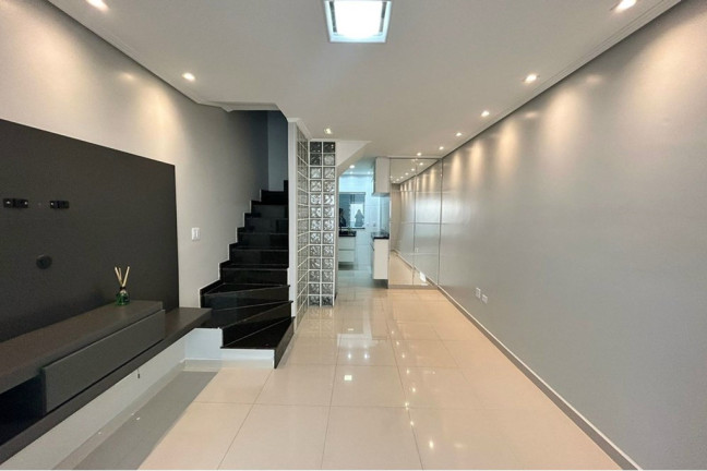 Imagem Casa com 2 Quartos à Venda, 100 m² em Vila Granada - São Paulo Imagem Casa com 2 Quartos à Venda, 100 m² em Vila Granada - São Paulo