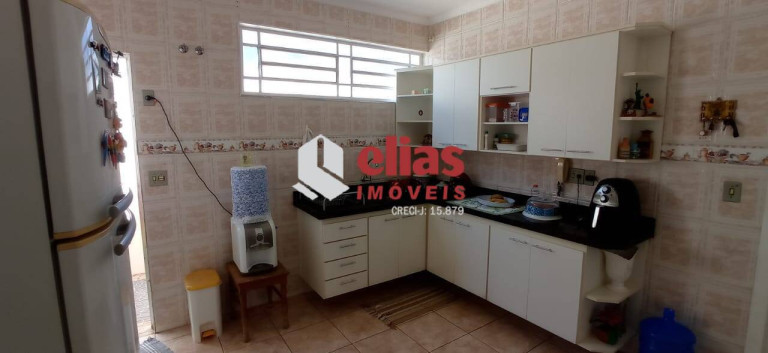 Imagem Casa com 3 Quartos à Venda, 308 m² em Vila Souto - Bauru Imagem Casa com 3 Quartos à Venda, 308 m² em Vila Souto - Bauru