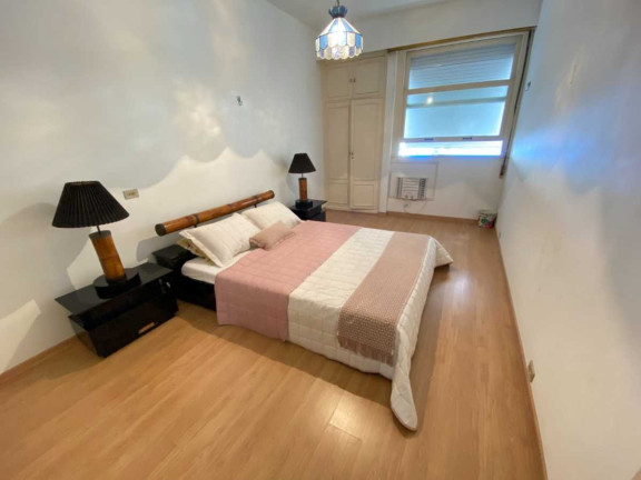 Imagem Apartamento com 4 Quartos à Venda, 390 m² em Copacabana - Rio De Janeiro Imagem Apartamento com 4 Quartos à Venda, 390 m² em Copacabana - Rio De Janeiro