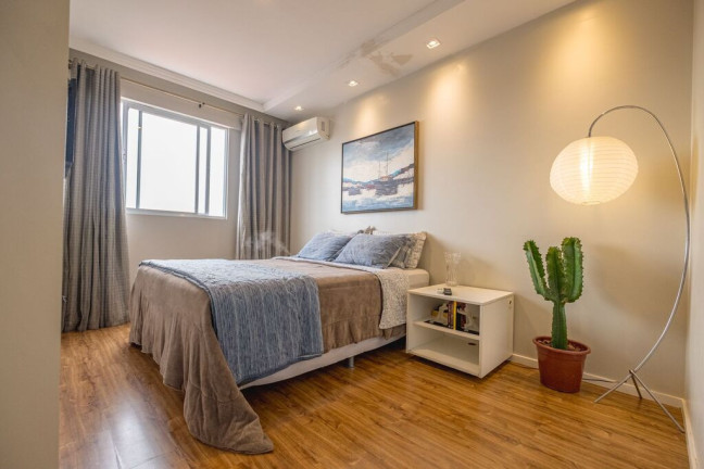 Imagem Apartamento com 2 Quartos à Venda, 55 m² em Barreiros - São José