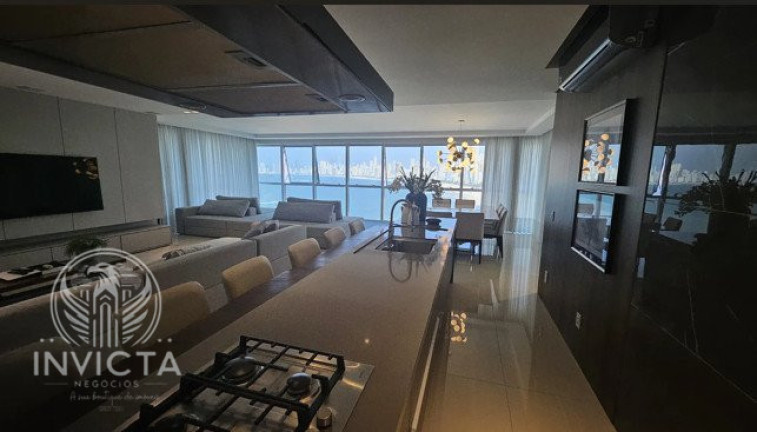 Imagem Apartamento com 5 Quartos à Venda, 283 m² em Pioneiros - Balneário Camboriú Imagem Apartamento com 5 Quartos à Venda, 283 m² em Pioneiros - Balneário Camboriú