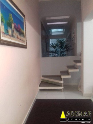 Imagem Casa com 3 Quartos à Venda,  em Diadema