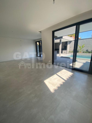 Imagem Casa com 4 Quartos à Venda, 331 m² em Alphaville - Santana De Parnaíba Imagem Casa com 4 Quartos à Venda, 331 m² em Alphaville - Santana De Parnaíba