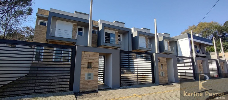 Sobrado com 3 Quartos à Venda, 130 m² em Campestre - São Leopoldo