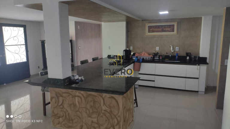 Imagem Casa com 5 Quartos à Venda, 430 m² em Maria Paula - São Gonçalo Imagem Casa com 5 Quartos à Venda, 430 m² em Maria Paula - São Gonçalo