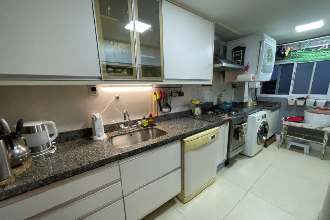 Imagem Apartamento com 3 Quartos à Venda, 135 m² em Jardim Lindóia - Porto Alegre
