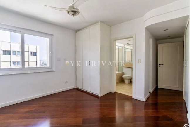 Imagem Apartamento com 2 Quartos à Venda, 165 m² em Alto De Pinheiros - São Paulo Imagem Apartamento com 2 Quartos à Venda, 165 m² em Alto De Pinheiros - São Paulo