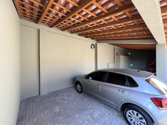 Imagem Casa com 3 Quartos à Venda, 250 m² em Uvaranas - Ponta Grossa