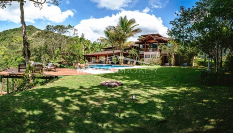 Sobrado com 4 Quartos à Venda, 4.800 m² em Praia Dura - Ubatuba