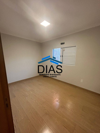 Imagem Casa com 2 Quartos à Venda, 70 m² em Parque Gramado (vila Xavier) - Araraquara