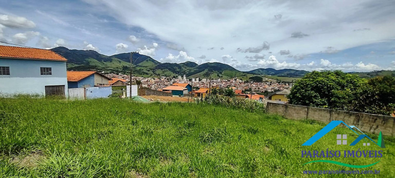 Imagem Terreno à Venda, 409 m² em Centro - Paraisópolis Imagem Terreno à Venda, 409 m² em Centro - Paraisópolis