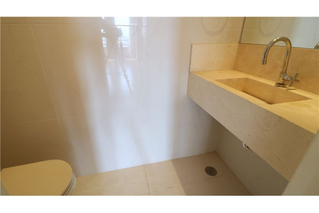 Imagem Imóvel com 4 Quartos à Venda, em Bela Vista - São Paulo Imagem Imóvel com 4 Quartos à Venda, em Bela Vista - São Paulo