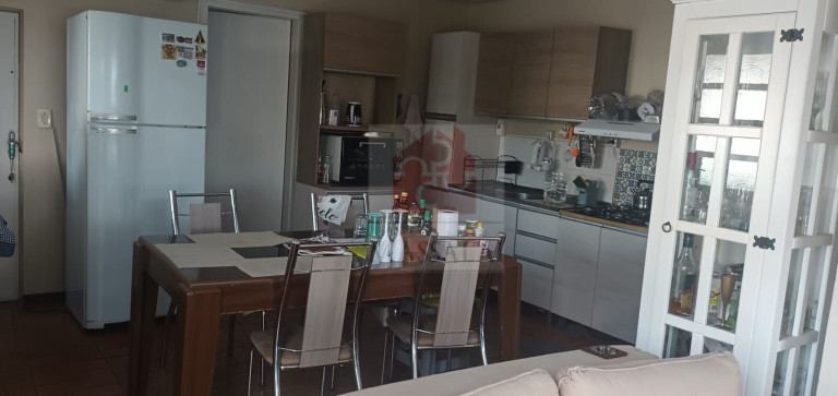 Imagem Cobertura com 3 Quartos à Venda, 81 m² em Menino Deus - Porto Alegre Imagem Cobertura com 3 Quartos à Venda, 81 m² em Menino Deus - Porto Alegre