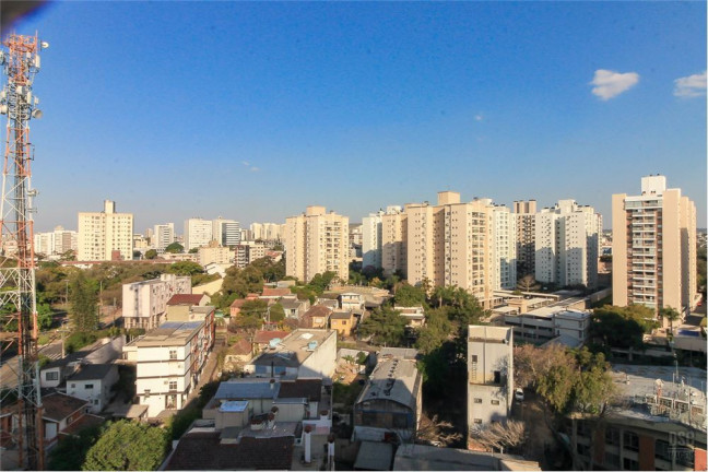 Imagem Imóvel com 2 Quartos à Venda, em Passo Da Areia - Porto Alegre Imagem Imóvel com 2 Quartos à Venda, em Passo Da Areia - Porto Alegre