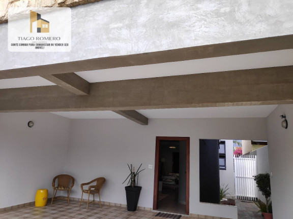 Imagem Sobrado com 4 Quartos à Venda ou Locação, 360 m² em Araraquara