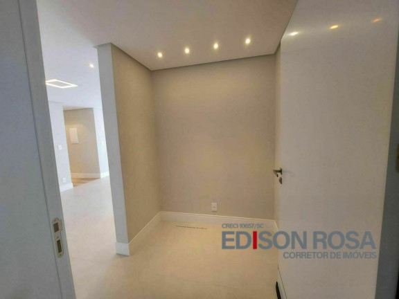 Imagem Apartamento com 3 Quartos à Venda, 143 m² em Barreiros - São José