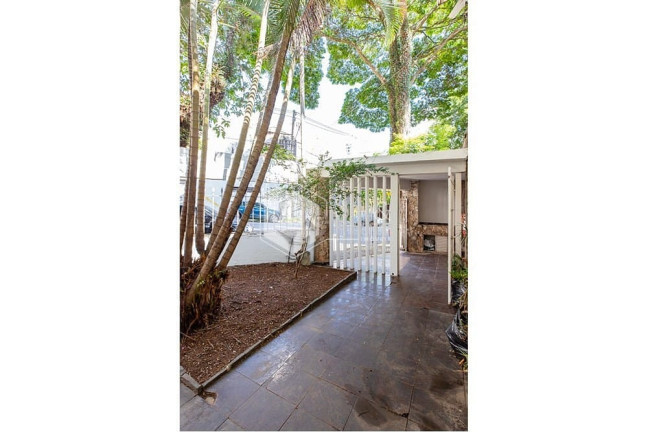 Imagem Casa com 3 Quartos à Venda, 140 m² em Campo Belo - São Paulo Imagem Casa com 3 Quartos à Venda, 140 m² em Campo Belo - São Paulo