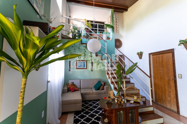 Imagem Casa com 3 Quartos à Venda, 210 m² em Setor Habitacional Arniqueira (águas Claras) - Brasília
