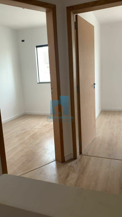 Imagem Casa com 3 Quartos à Venda, 83 m² em Uvaranas - Ponta Grossa