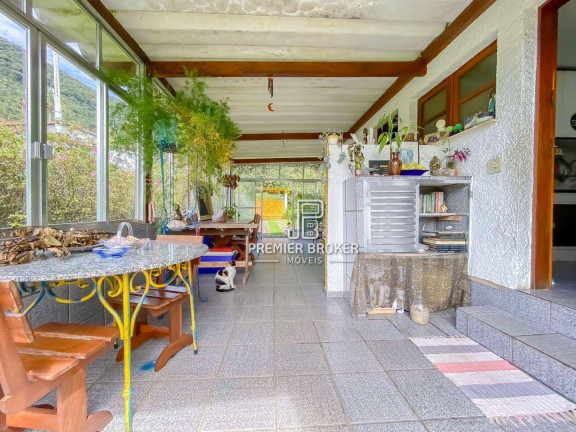 Imagem Casa com 3 Quartos à Venda, 140 m² em Granja Guarani - Teresópolis Imagem Casa com 3 Quartos à Venda, 140 m² em Granja Guarani - Teresópolis