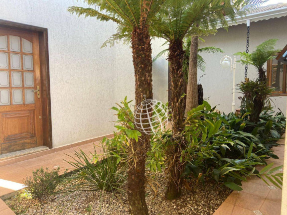 Imagem Casa com 3 Quartos à Venda, 490 m² em Condomínio Flamboyant - Atibaia Imagem Casa com 3 Quartos à Venda, 490 m² em Condomínio Flamboyant - Atibaia