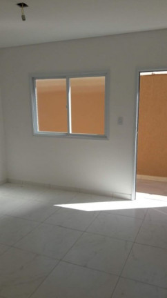 Imagem Casa com 2 Quartos à Venda, em Maracanã - Praia Grande Imagem Casa com 2 Quartos à Venda, em Maracanã - Praia Grande