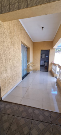 Imagem Casa com 3 Quartos à Venda, 350 m² em São Carlos