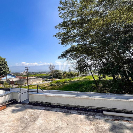 Imagem Casa à Venda, 250 m² em Vila Suiça - Pindamonhangaba