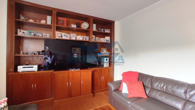 Imagem Casa com 3 Quartos à Venda, 415 m² em Condomínio Residencial Ibiza - Birigui
