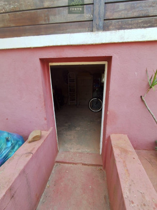 Imagem Casa com 2 Quartos à Venda, 134 m²