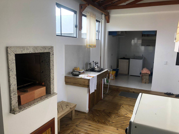Imagem Casa com 3 Quartos à Venda, 124 m² em Dom Geraldo - Tijucas Imagem Casa com 3 Quartos à Venda, 124 m² em Dom Geraldo - Tijucas
