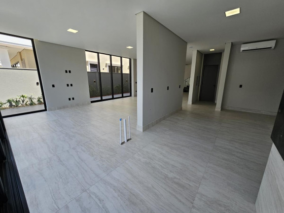 Imagem Casa com 4 Quartos à Venda, 320 m² em Vila Yolanda - Foz Do Iguaçu Imagem Casa com 4 Quartos à Venda, 320 m² em Vila Yolanda - Foz Do Iguaçu