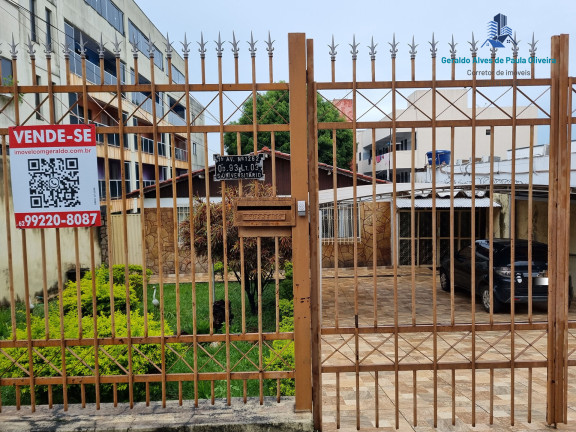 Casa com 2 Quartos à Venda, 229 m² em Setor Leste Universitário - Goiânia