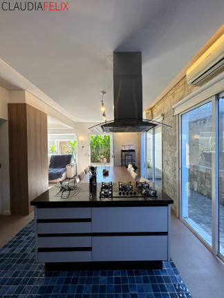 Imagem Imóvel com 3 Quartos à Venda, 177 m² em Canto Do Forte - Praia Grande Imagem Imóvel com 3 Quartos à Venda, 177 m² em Canto Do Forte - Praia Grande