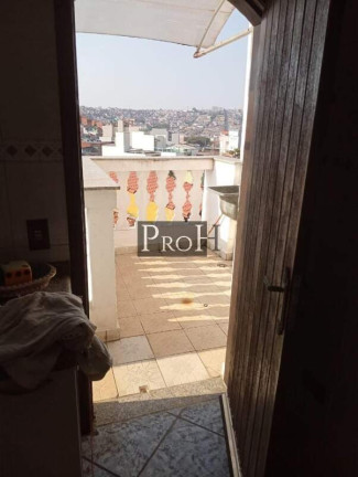 Imagem Sobrado com 3 Quartos à Venda, 250 m² em Vila Lucinda - Santo André