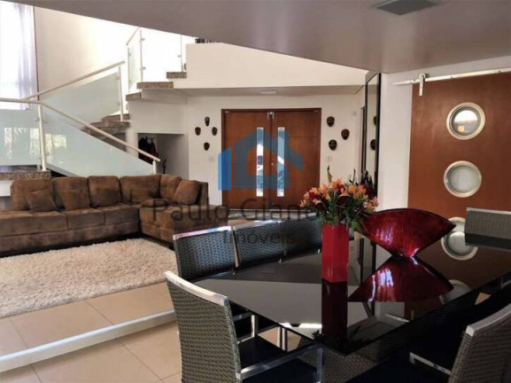 Imagem Casa de Condomínio com 5 Quartos à Venda, 1 m² em águas Da Fazendinha - Carapicuíba