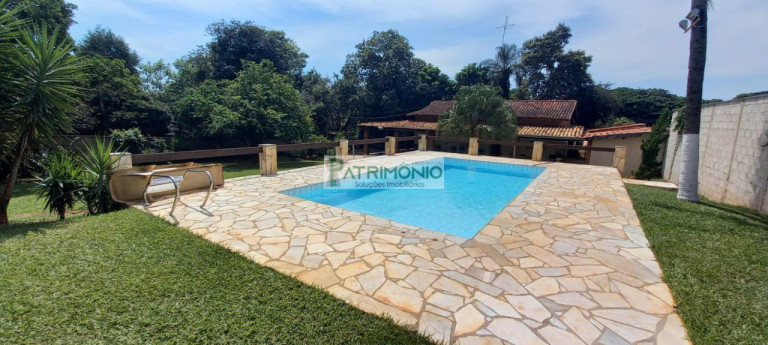 Imagem Imóvel com 2 Quartos à Venda, 250 m² em Bananal - Campinas Imagem Imóvel com 2 Quartos à Venda, 250 m² em Bananal - Campinas