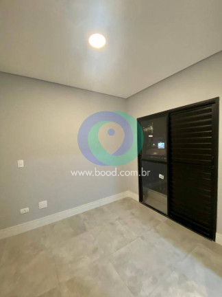 Imagem Casa com 2 Quartos à Venda, 116 m² em Marapé - Santos