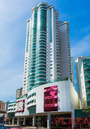 Imagem Apartamento com 3 Quartos à Venda, 245 m² em Centro - Balneário Camboriú